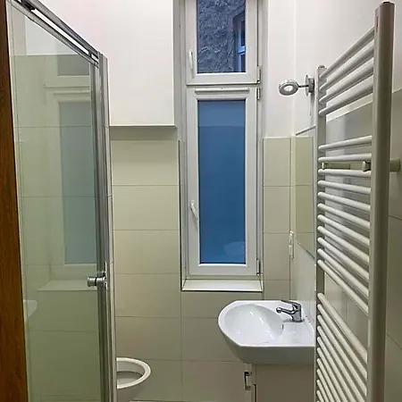 Hostel W Centrum Szczecina 4 Osobowe