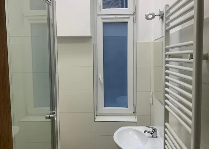 بيت شباب W Centrum Szczecina 4 Osobowe *